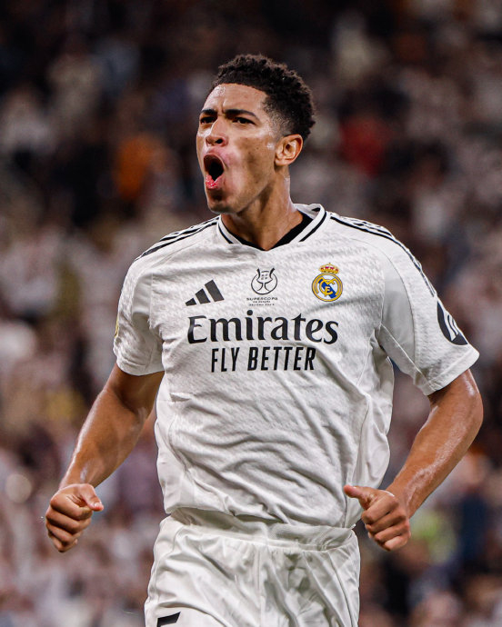 狂下三分雨！勇士首节命中8记三分，狂轰38分领先13分（三分如雨！勇士首节投进8记三分，单节38分轰出13分优势）