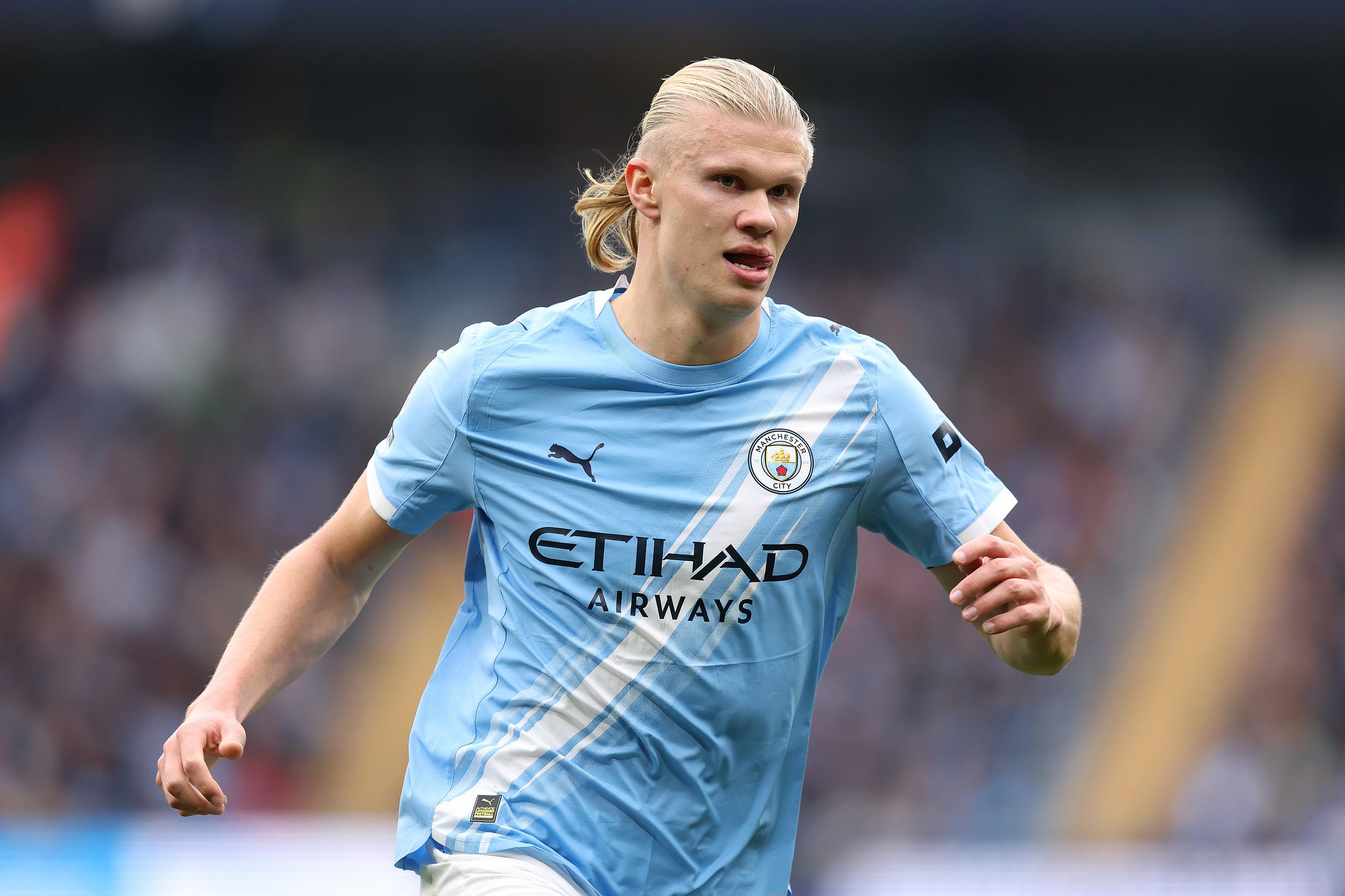 巴萨2-1逆转法兰克福，孔德头球双响，亚马尔、拉什福德送助攻（巴萨2-1逆转法兰克福，孔德头槌梅开二度，亚马尔与拉什福德奉献助攻）