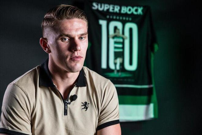 炸鱼来了，比朔夫戴帽、卡尔双响助德国U21队6-0大胜（德国U21 6-0大胜：比朔夫上演帽子戏法，卡尔梅开二度）