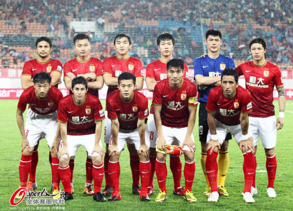 波媒：什琴斯尼在加盟巴萨前考虑参加波兰第七级别联赛（波兰媒体：什琴斯尼在签约巴萨前曾考虑去踢国内第七级联赛）