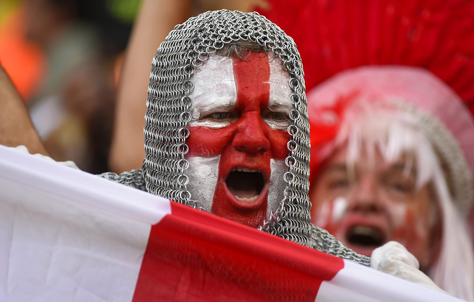 球队防守端数据大幅提升（球队防守效率显著攀升）