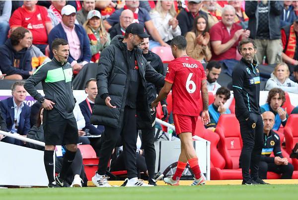 莫雷托：纽卡斯尔联近期向米兰打听了佳夫的情况（莫雷托称纽卡斯尔联近日向米兰咨询佳夫动态）