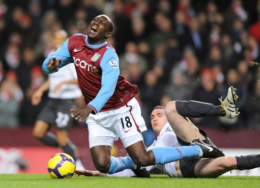 足球中的节奏变化如何训练？（足球比赛的节奏切换该怎么练？）