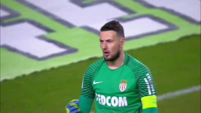 意媒：基耶萨可能冬窗回意甲，国米和米兰都在密切关注（意媒：基耶萨或冬窗重返意甲，国米与米兰高度关注）