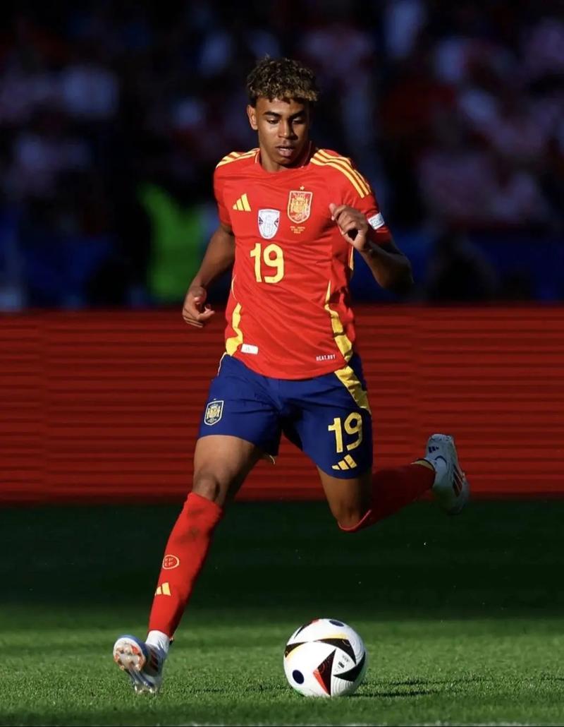 是否考虑冲击阿根廷的第四冠？迪马利亚：现在是新一代的时代（阿根廷冲击第四冠？迪马利亚：这是新生代的时代）