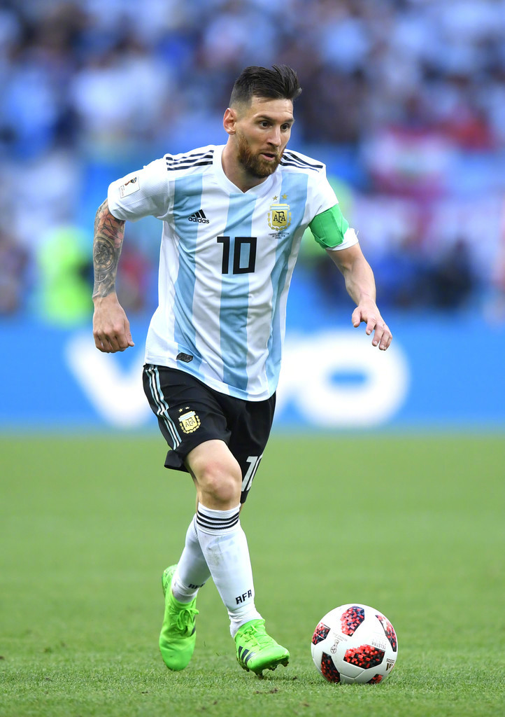 意媒：罗马看上科隆前锋马拉和桑坦德前锋阿雷瓦洛（意媒：罗马有意引进科隆前锋马拉与桑坦德前锋阿雷瓦洛）