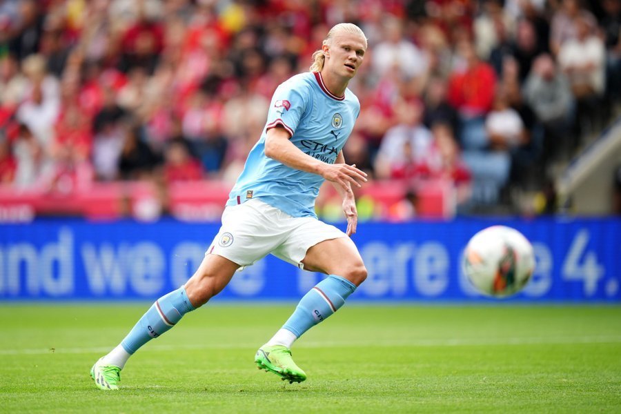 战胜同城对手大连涵瑀，大连英博U21队成功冲乙（大连英博U21力克同城对手大连涵瑀，成功晋级中乙）